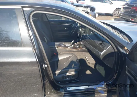 2014 BMW 535D xDrive z USA, uszkodzony, nr VIN WBAFV3C58ED684152